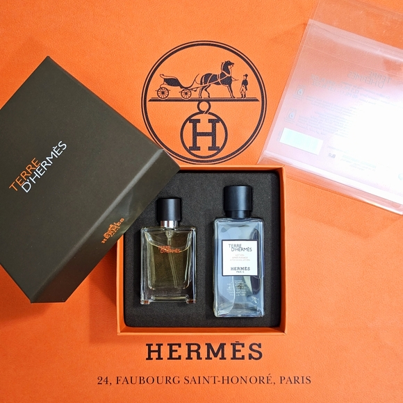 Terre D'Hermes By Hermes Gift Set EDT + Shave Kit For Men New! - Picture 3 of 4